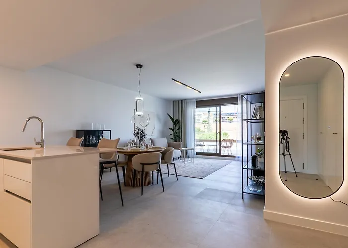 Apartment Modern With Sea View And Terrace Estepona