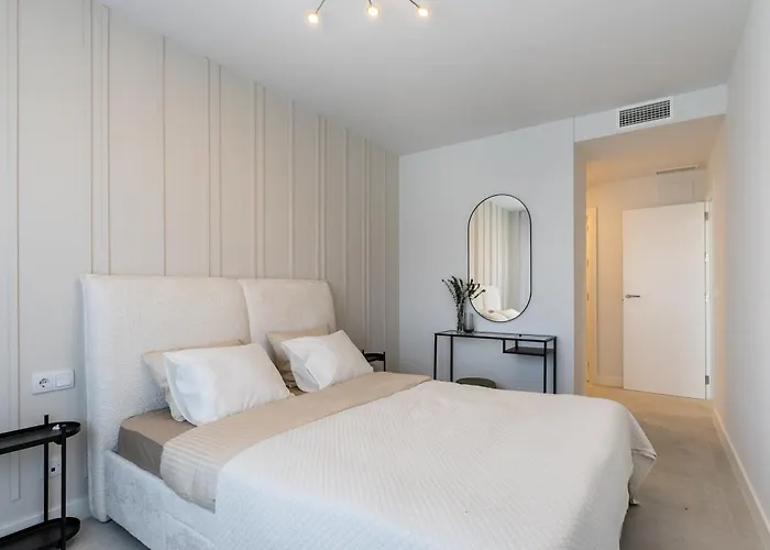 Apartment Modern With Sea View And Terrace Estepona