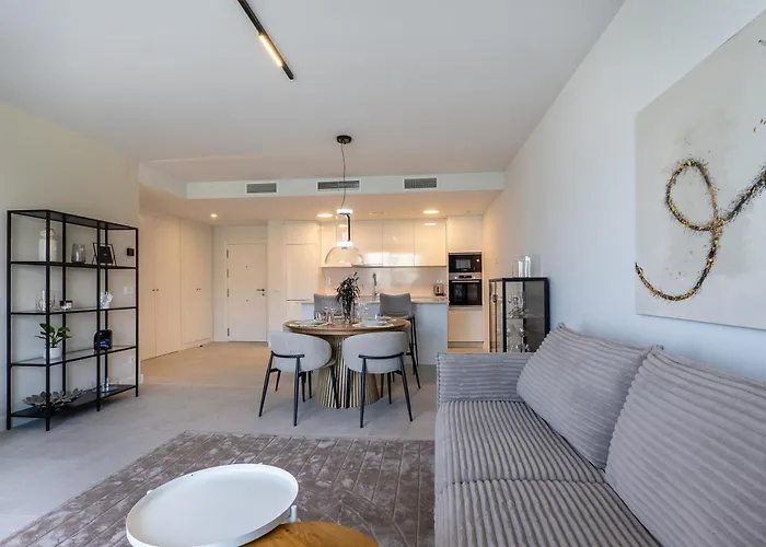 Modern With Sea View And Terrace * Estepona